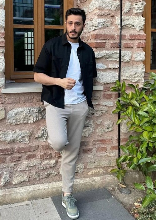 Enes Bay, Sahtekarlar dizisinde Ahmet oldu