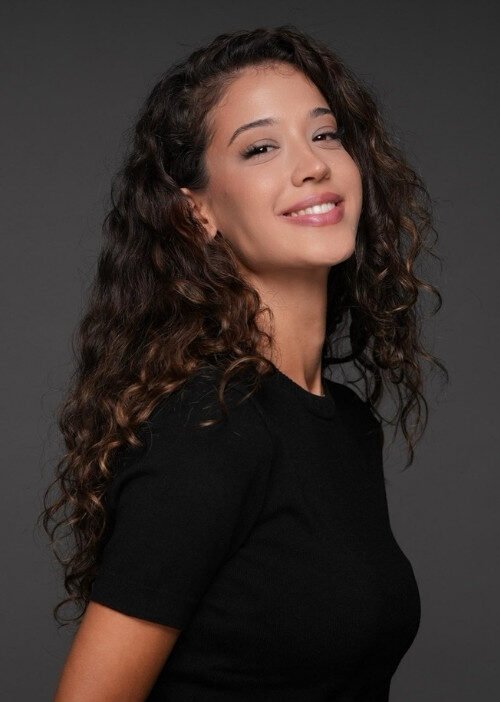 Hatice Deniz, Eşref Rüya dizisinde Melek oldu