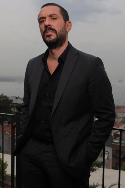Emir Benderlioğlu, Çırak dizisinde Ejder rolünde